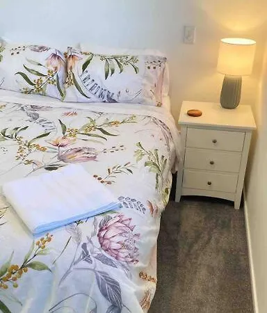 Cheerful 2 Bedroom Townhouse In Addington! Christchurch Exterior foto